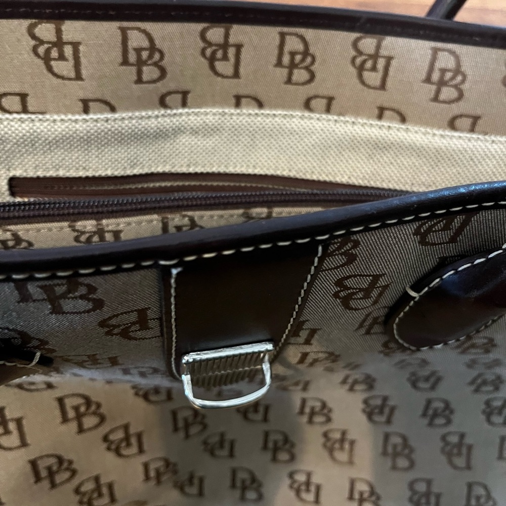 Dooney & Bourke Signature Canvas Satchel, Excellent - Picture 8 of 16